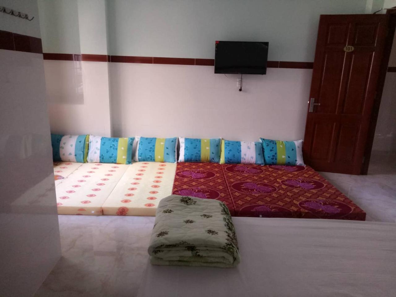 Hoang Minh 846 Hostel 头顿 外观 照片