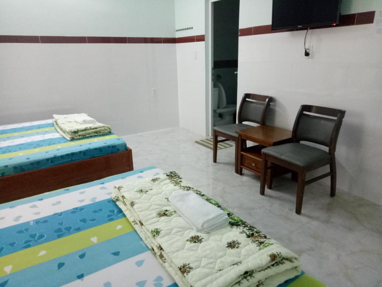 Hoang Minh 846 Hostel 头顿 外观 照片