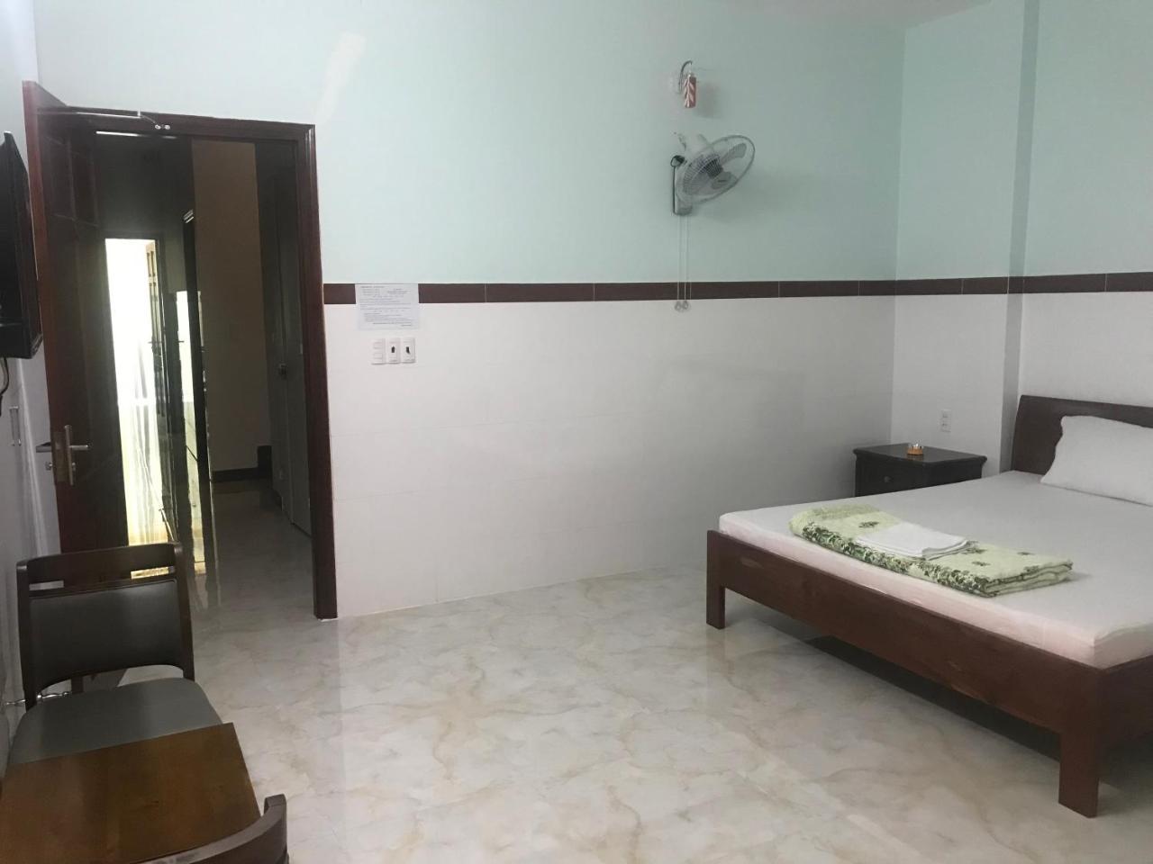 Hoang Minh 846 Hostel 头顿 外观 照片