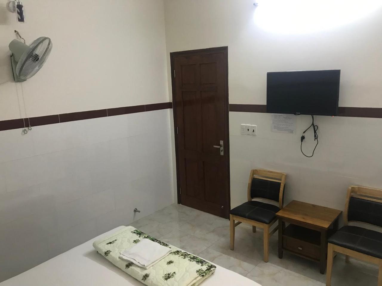 Hoang Minh 846 Hostel 头顿 外观 照片